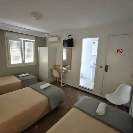 43 Guest house