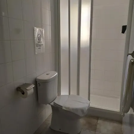 43 Guest house